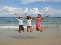 Travel Rip-offs and How to Avoid Them Travel Rip-offs and How to Avoid Them